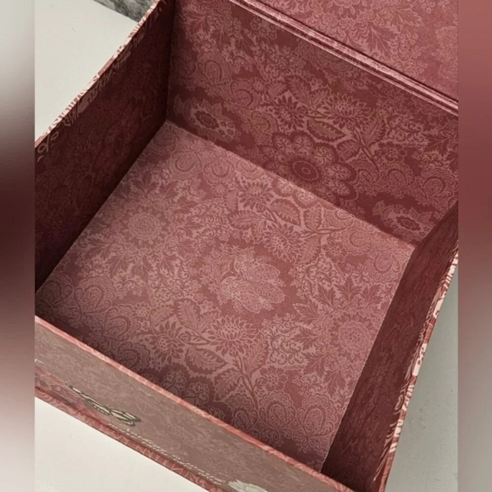 Abbington Park Faith Family & Friends Memory Storage Box - Elegant & Beautiful